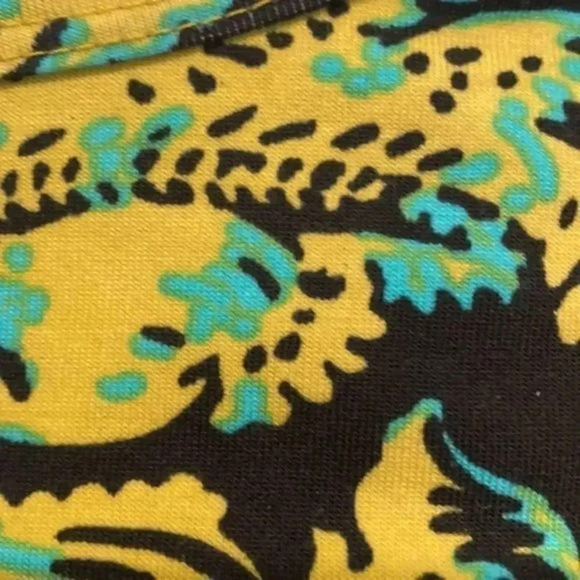 - LulaRoe long women top - Picture 8 of 8